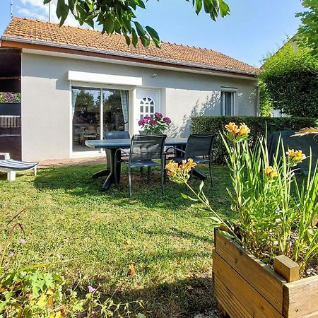 Gorgeous Home In Molinet With Wifi エクステリア 写真