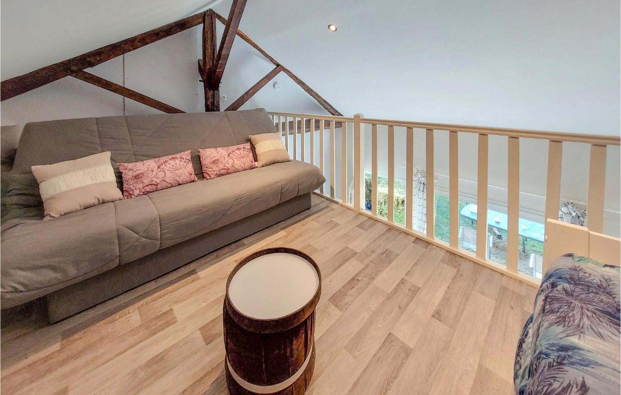 Gorgeous Home In Molinet With Wifi エクステリア 写真